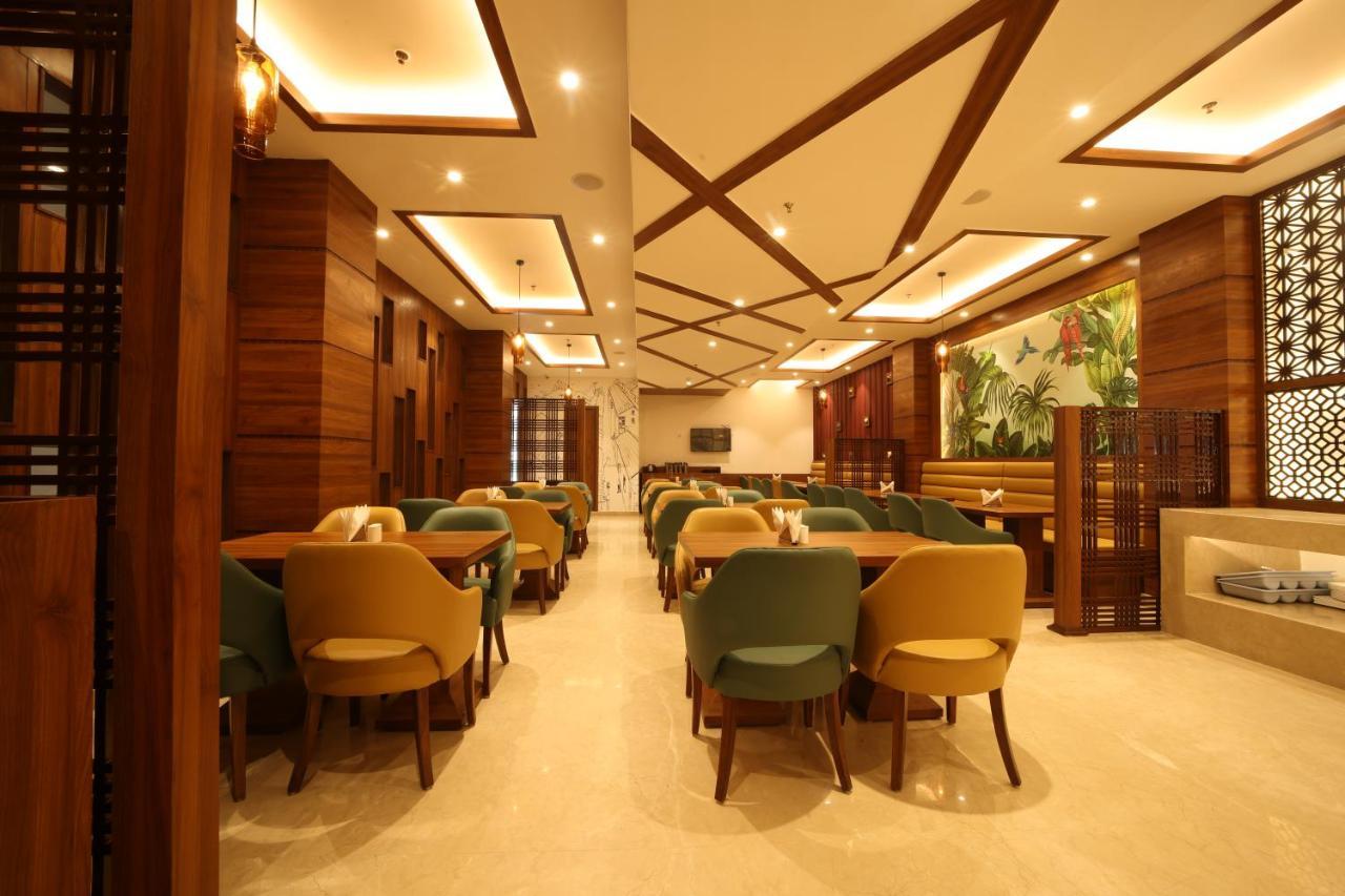 Hotel The Vilana A Unit Of Jg Developers רישיקש מראה חיצוני תמונה