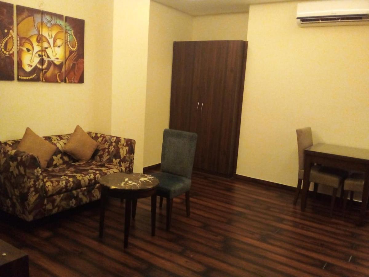 Hotel The Vilana A Unit Of Jg Developers רישיקש מראה חיצוני תמונה